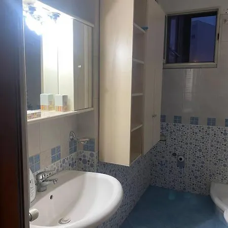 Cosy And Spacious 4u Apartament