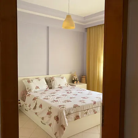 Apartament Cosy And Spacious 4u Tirana